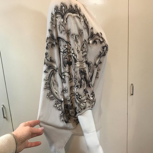 BCBGMaxAzria Fiona Dolman top/blouse - Picture 5 of 9